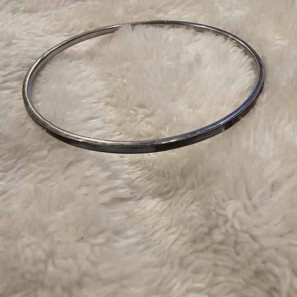 Lot Of 2 Mother of Pearl Shell Abalone Bracelets Silver Tone Bangle And Beaded - Picture 5 of 5